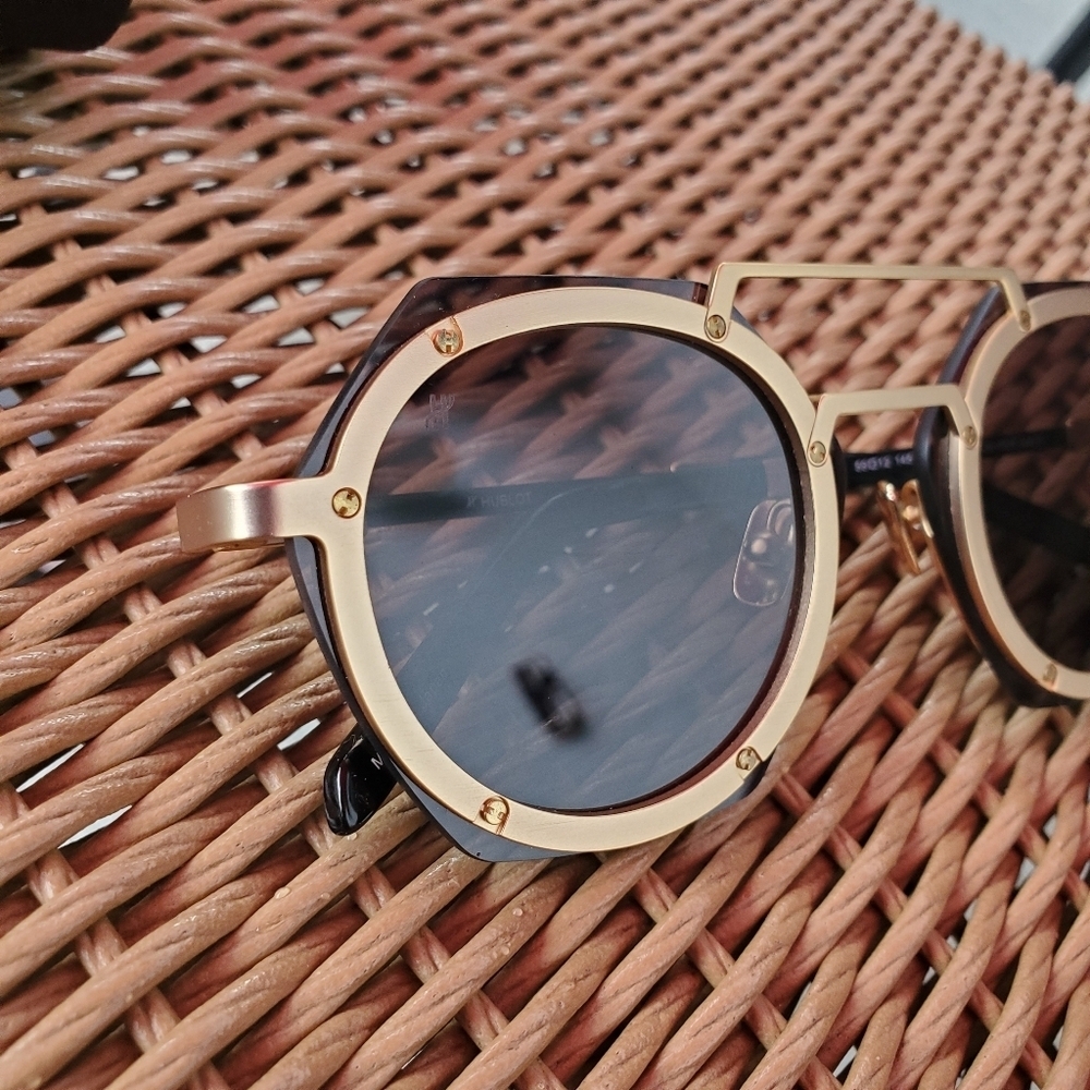Hublot Tech Shield Sunglasses H006 Gold/Bue in Pristine Condition With CASE - Picture 9 of 12
